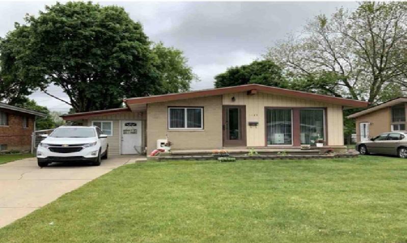 Eckman Ave, Pontiac, MI 48342