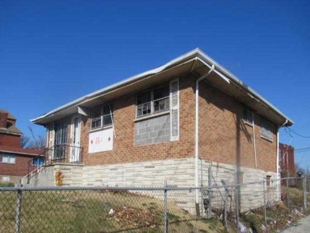 Margaretta Ave, Saint Louis, MO 63115