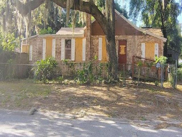 Benham St, Palatka, FL 32177