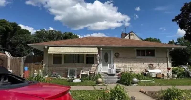 Duluth St, Saint Paul, MN 55106