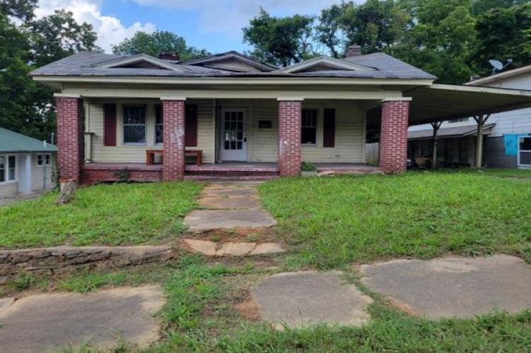 Elizabeth Ave, Birmingham, AL 35217