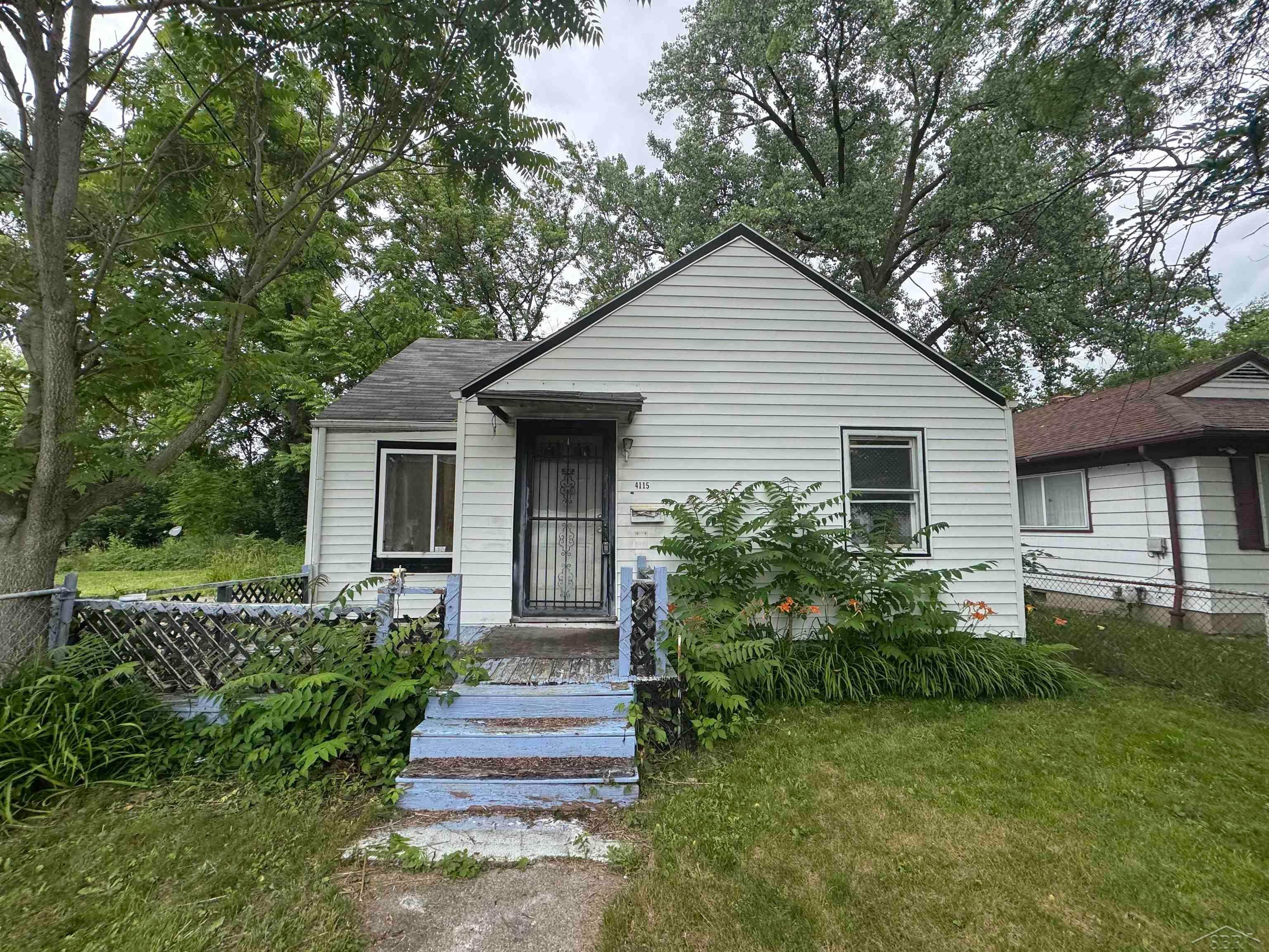 Hess Ave, Saginaw, MI 48601