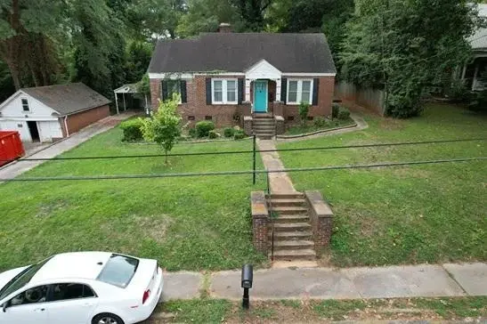 Academy St, Laurens, SC 29360