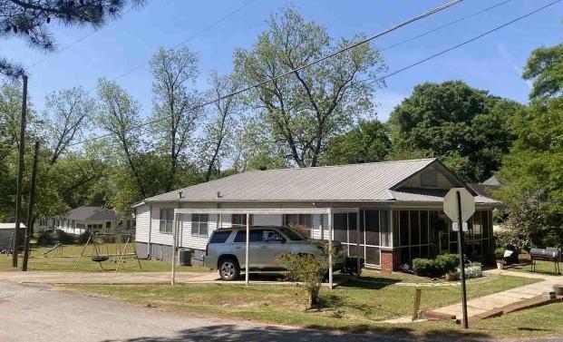 Park Cir, Talladega, AL 35160