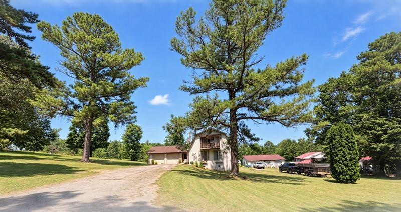 Ridgeview Dr, Gadsden, AL 35901