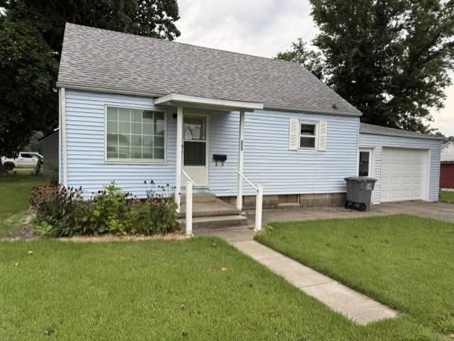 Douglas St, Rushville, IL 62681