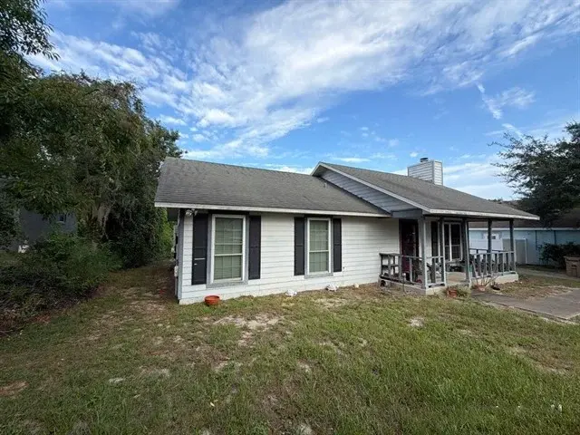 Forest Ave, Leesburg, FL 34788