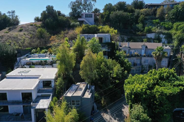 Vasanta Way, Los Angeles, CA 90068