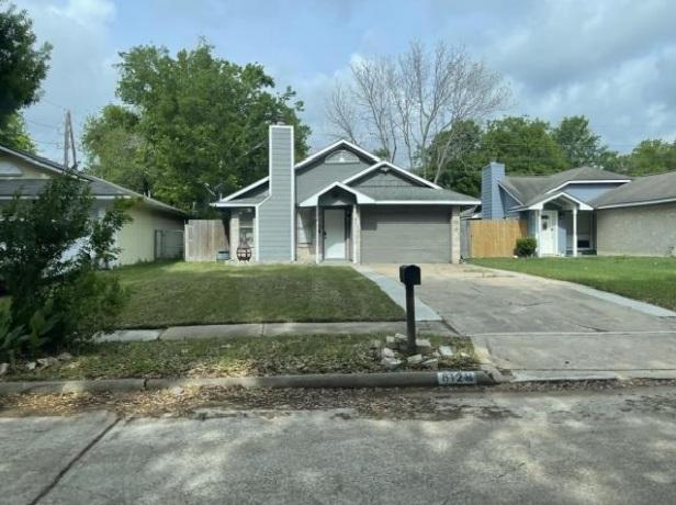 Soledad Dr, Houston, TX 77083