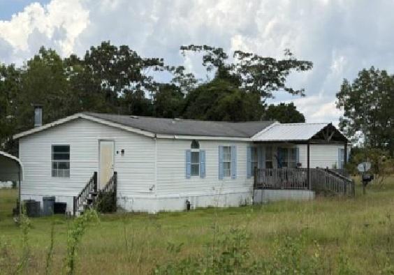 Everett Way, Headland, AL 36345