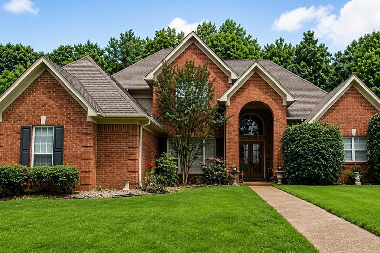Graystone Ln, Cordova, TN 38016