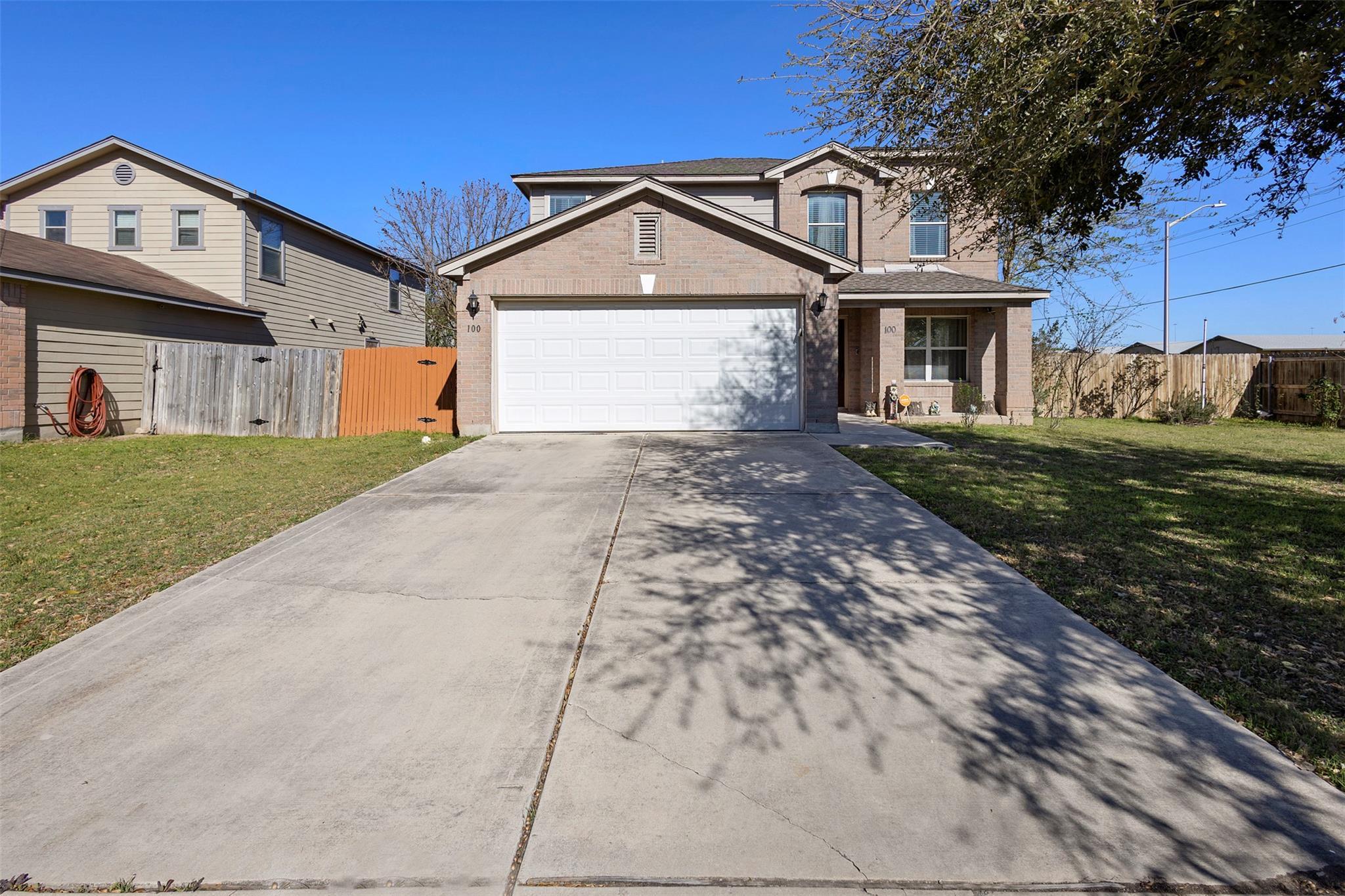 Lexington, Kyle, TX 78640
