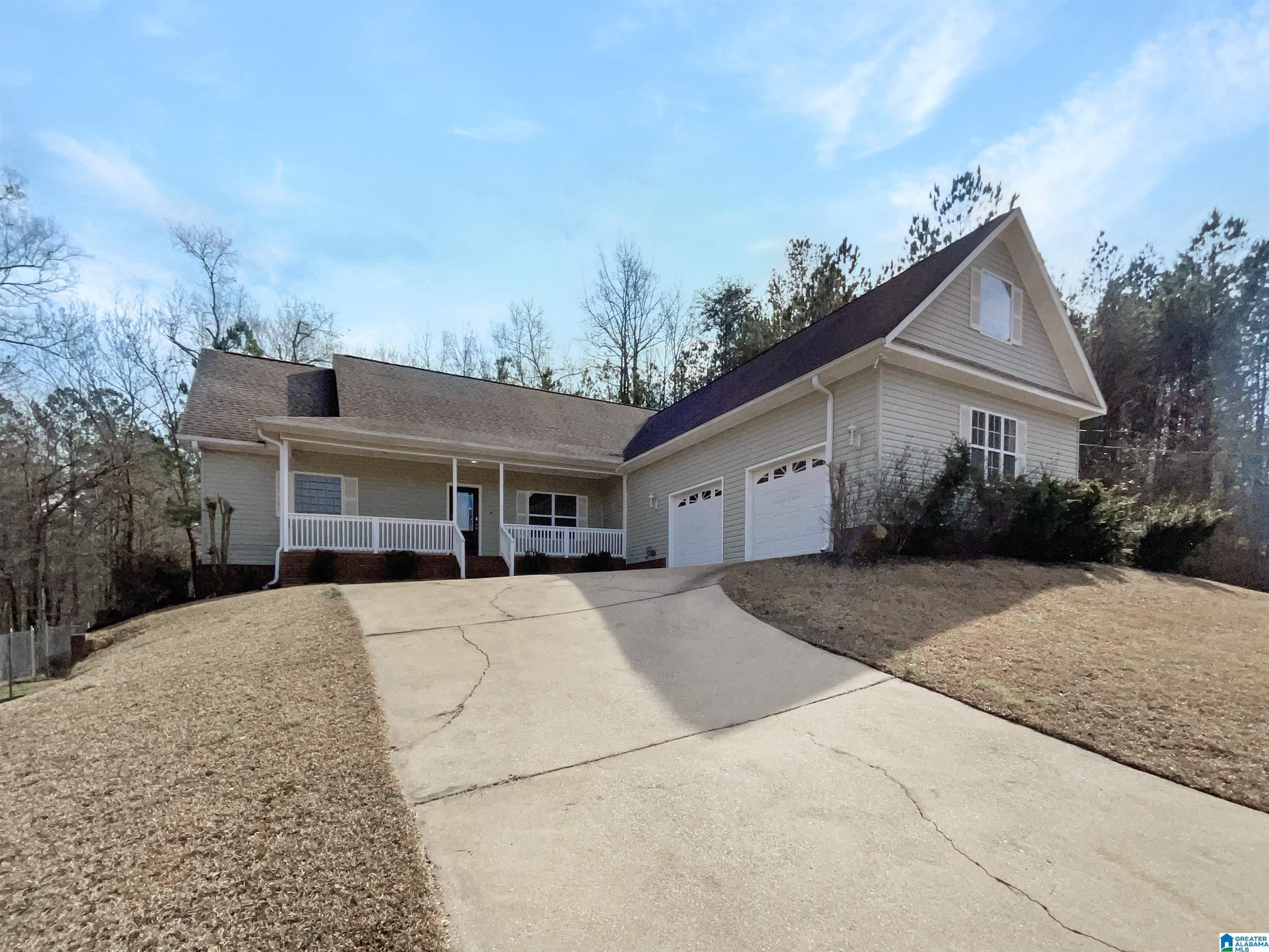 Creek Trce, Bessemer, AL 35022