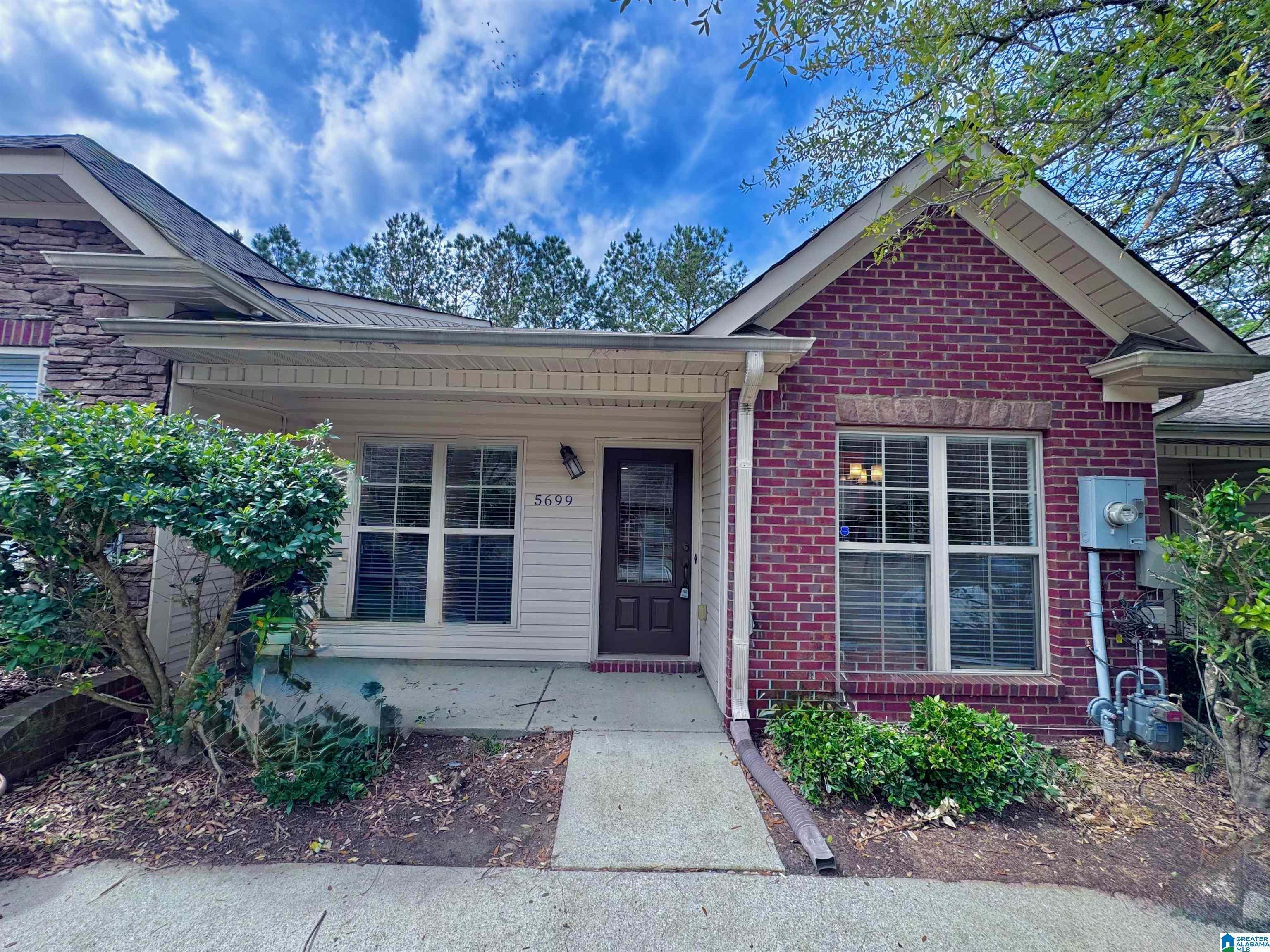 Colony Ln, Hoover, AL 35226