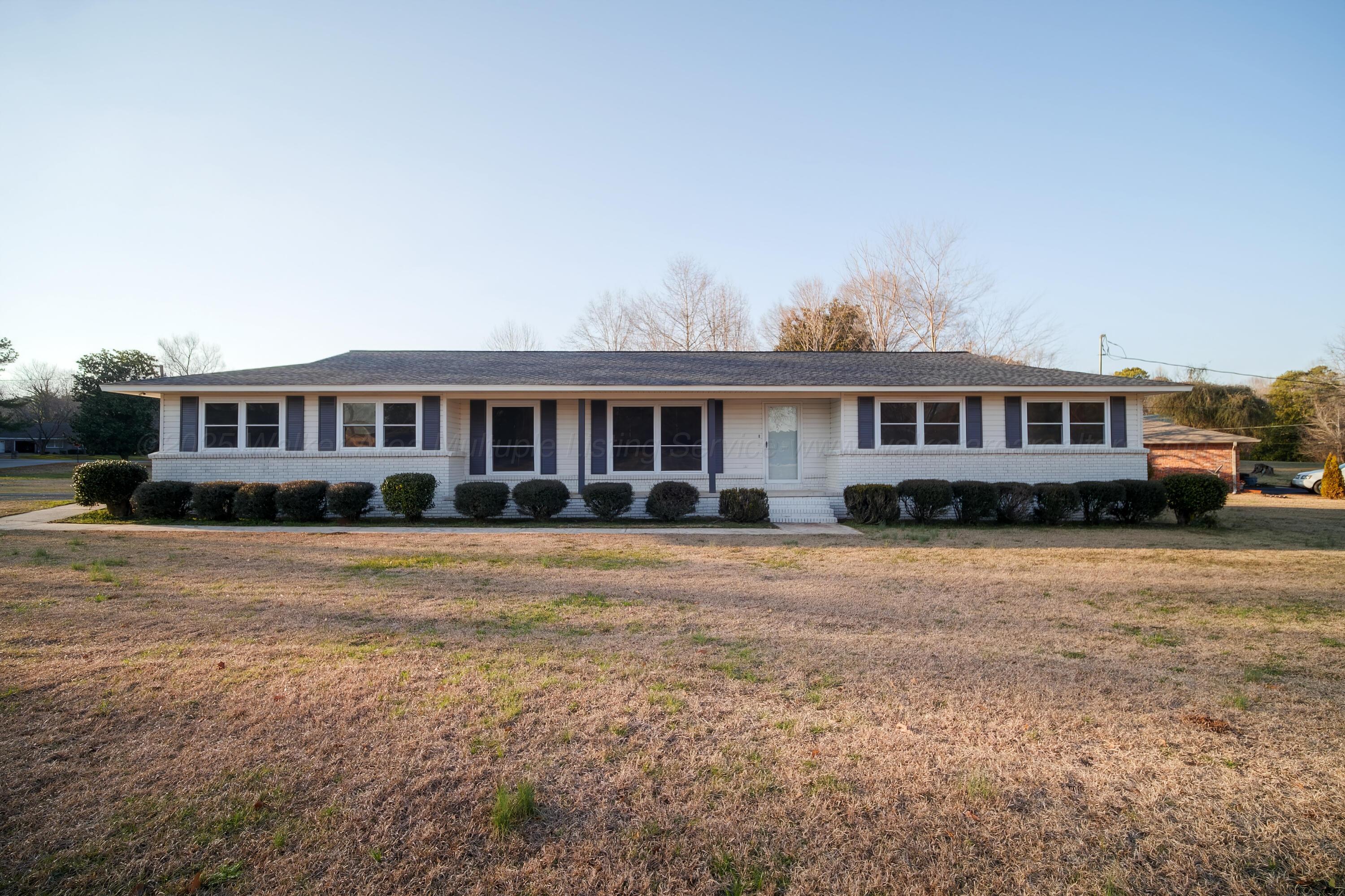 Cherokee Dr, Jasper, AL 35501
