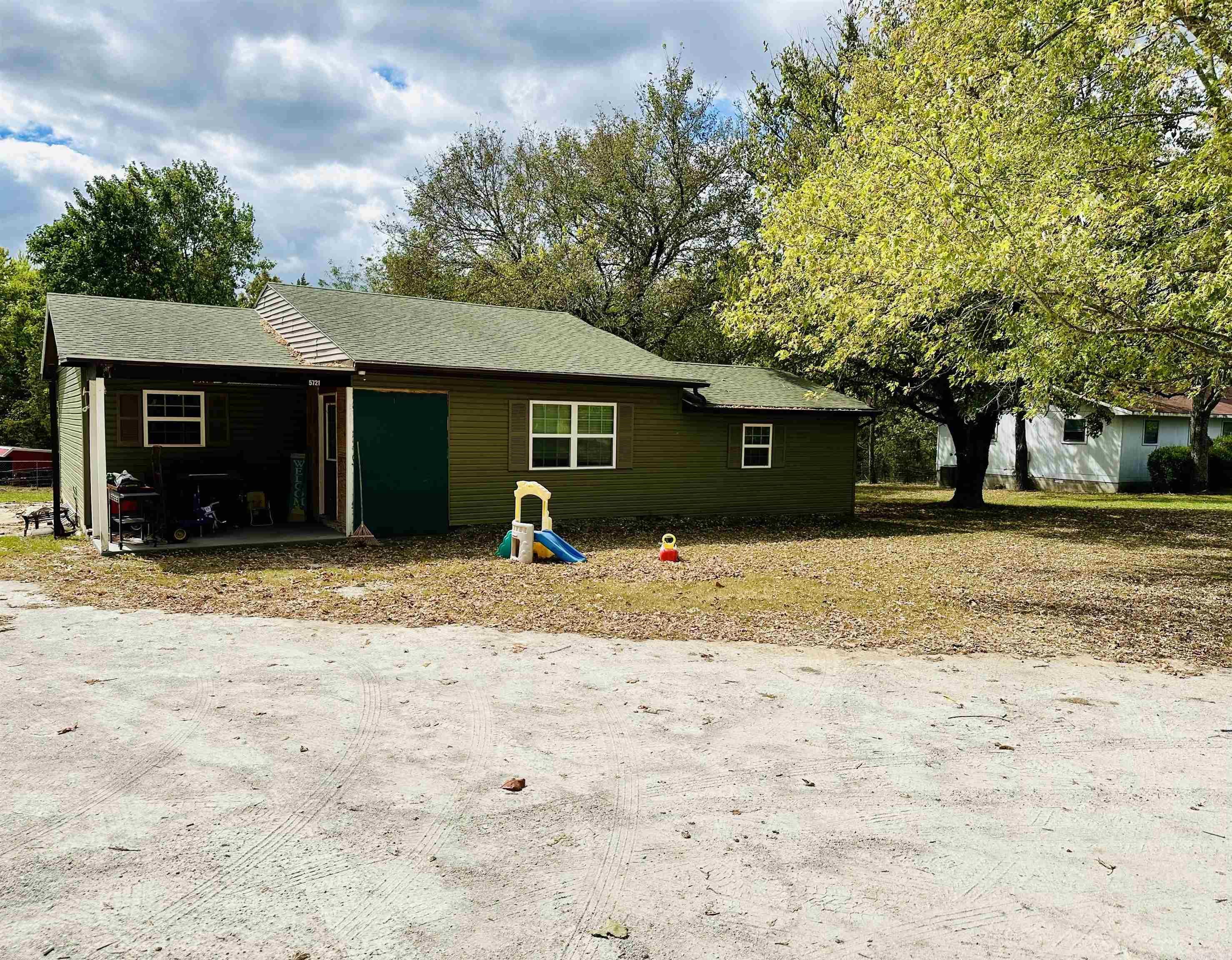 Estes Rd, Harrison, AR 72601