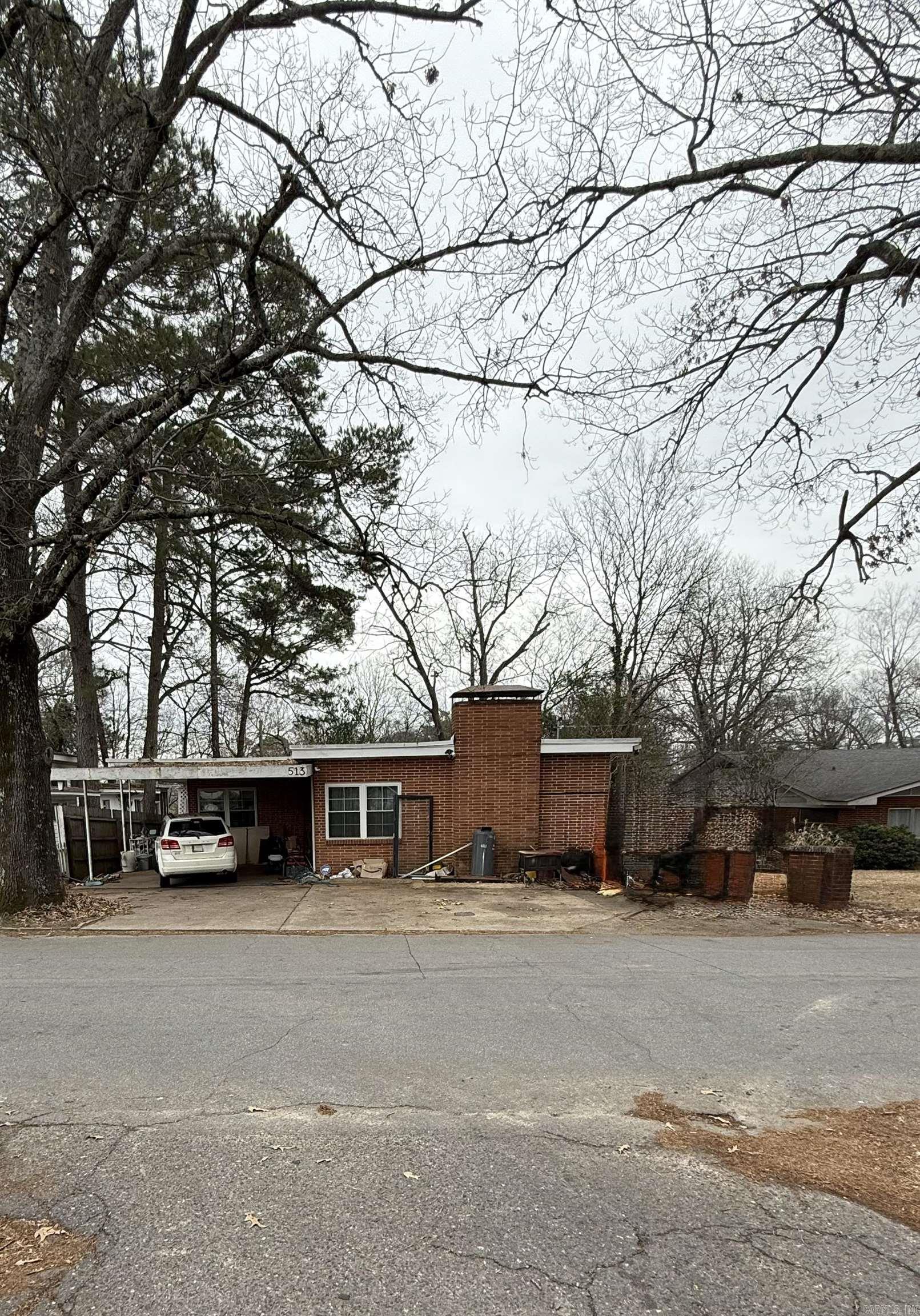 Cherry Ln, Malvern, AR 72104