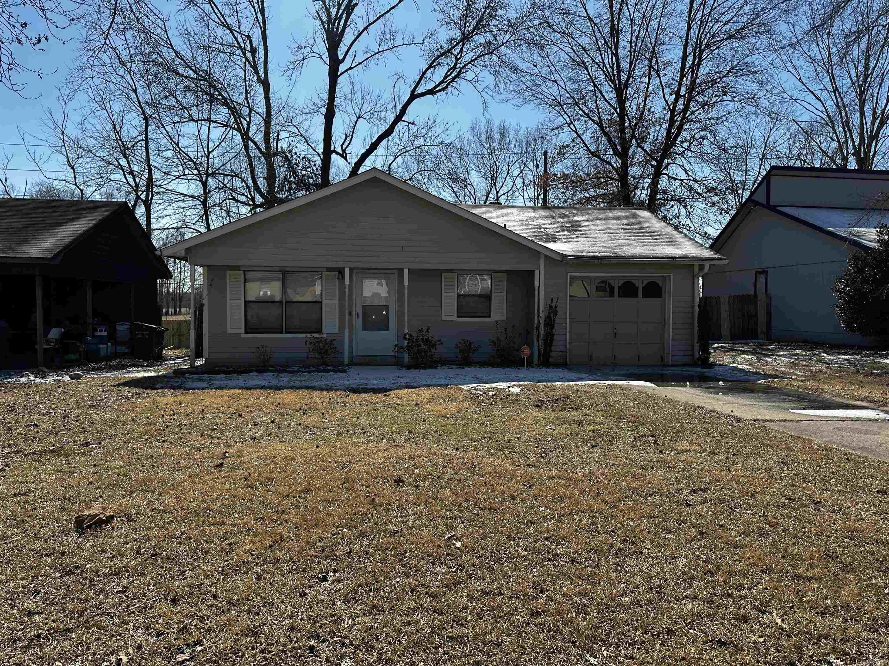 Briar Ridge Ct, Jacksonville, AR 72076