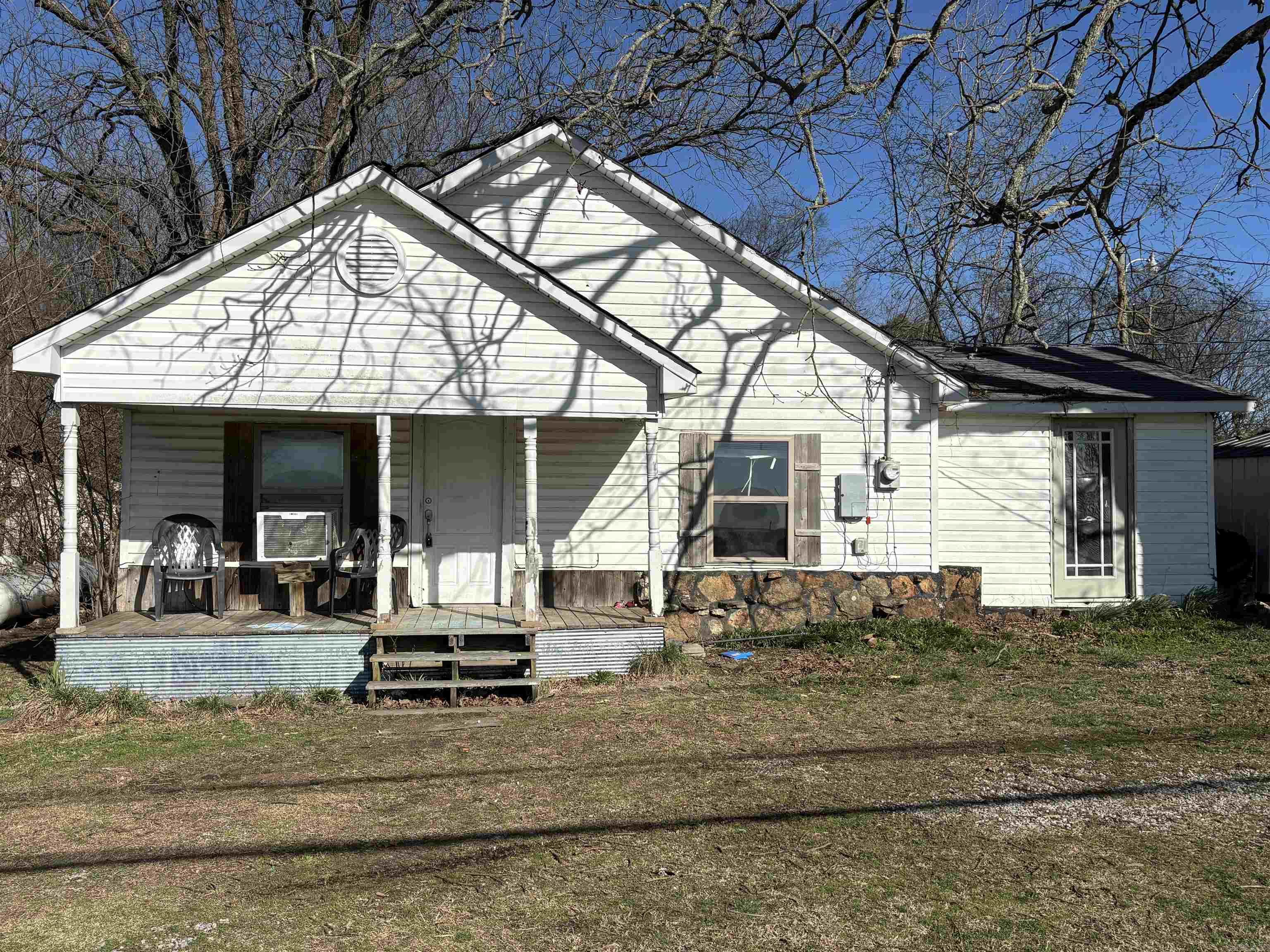 Main St, Pleasant Plains, AR 72568