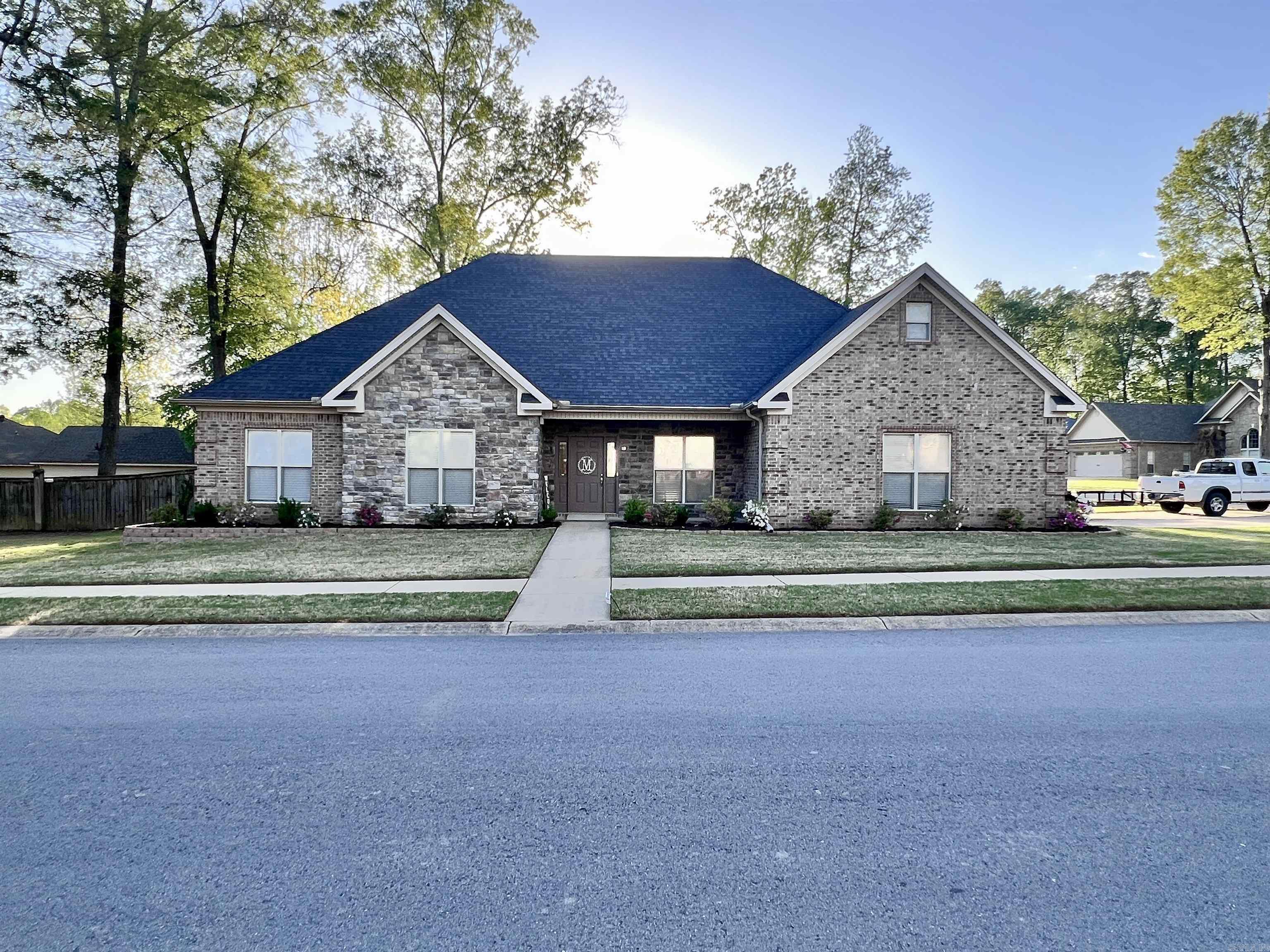 Silver Springs Dr, Benton, AR 72015