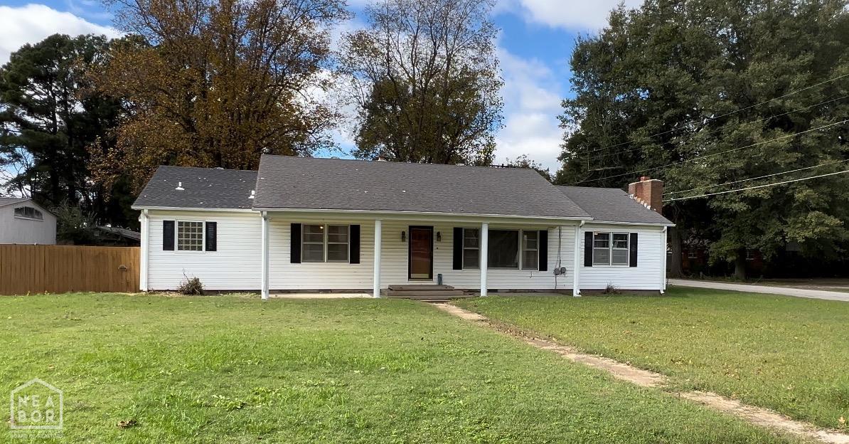 S Main St, Leachville, AR 72438