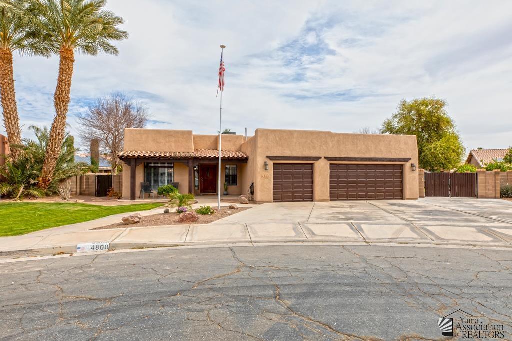 W 30th Pl, Yuma, AZ 85364