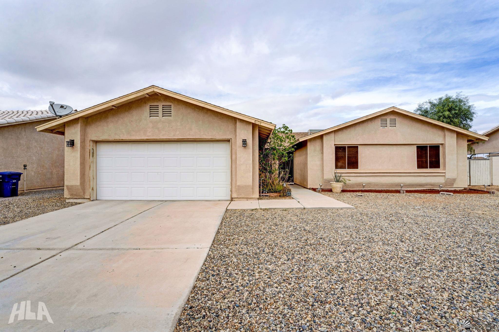 E 43rd Pl, Yuma, AZ 85365