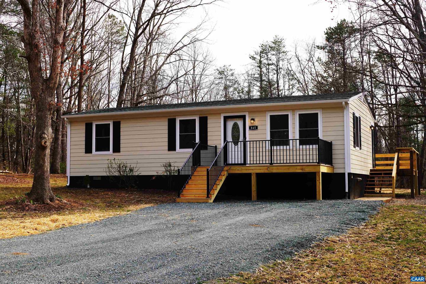 Noell Ln, Scottsville, VA 24590
