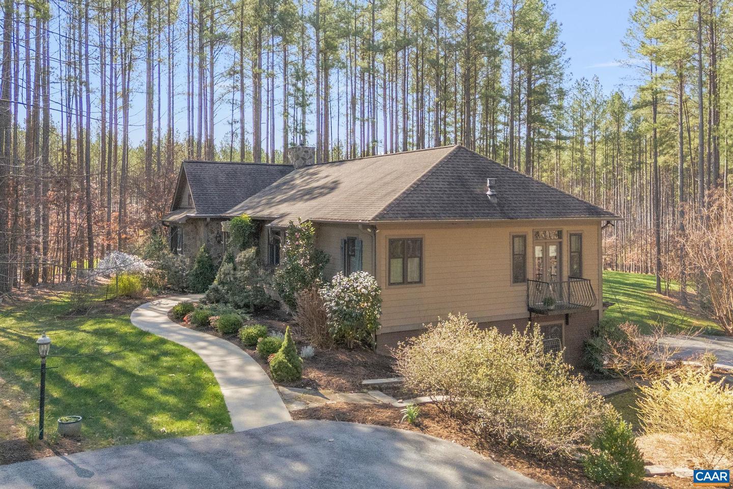 Country Creek Way, Palmyra, VA 22963