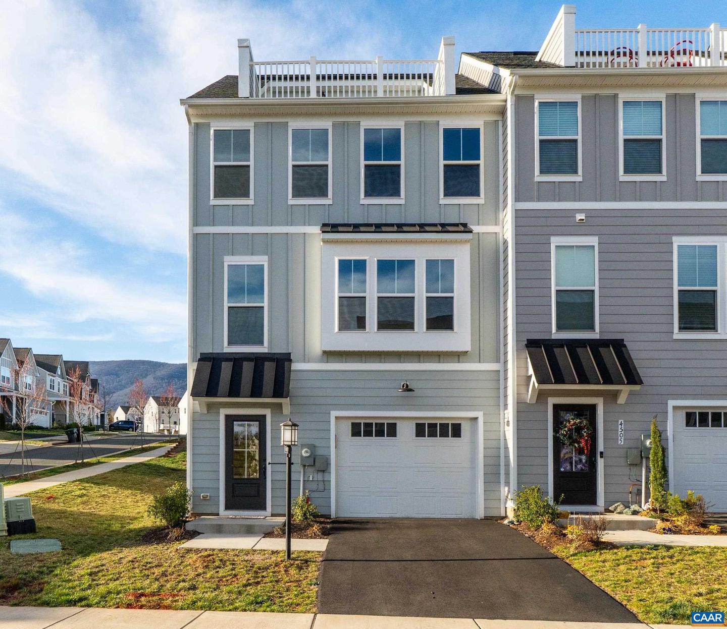 Dupree St, Crozet, VA 22932
