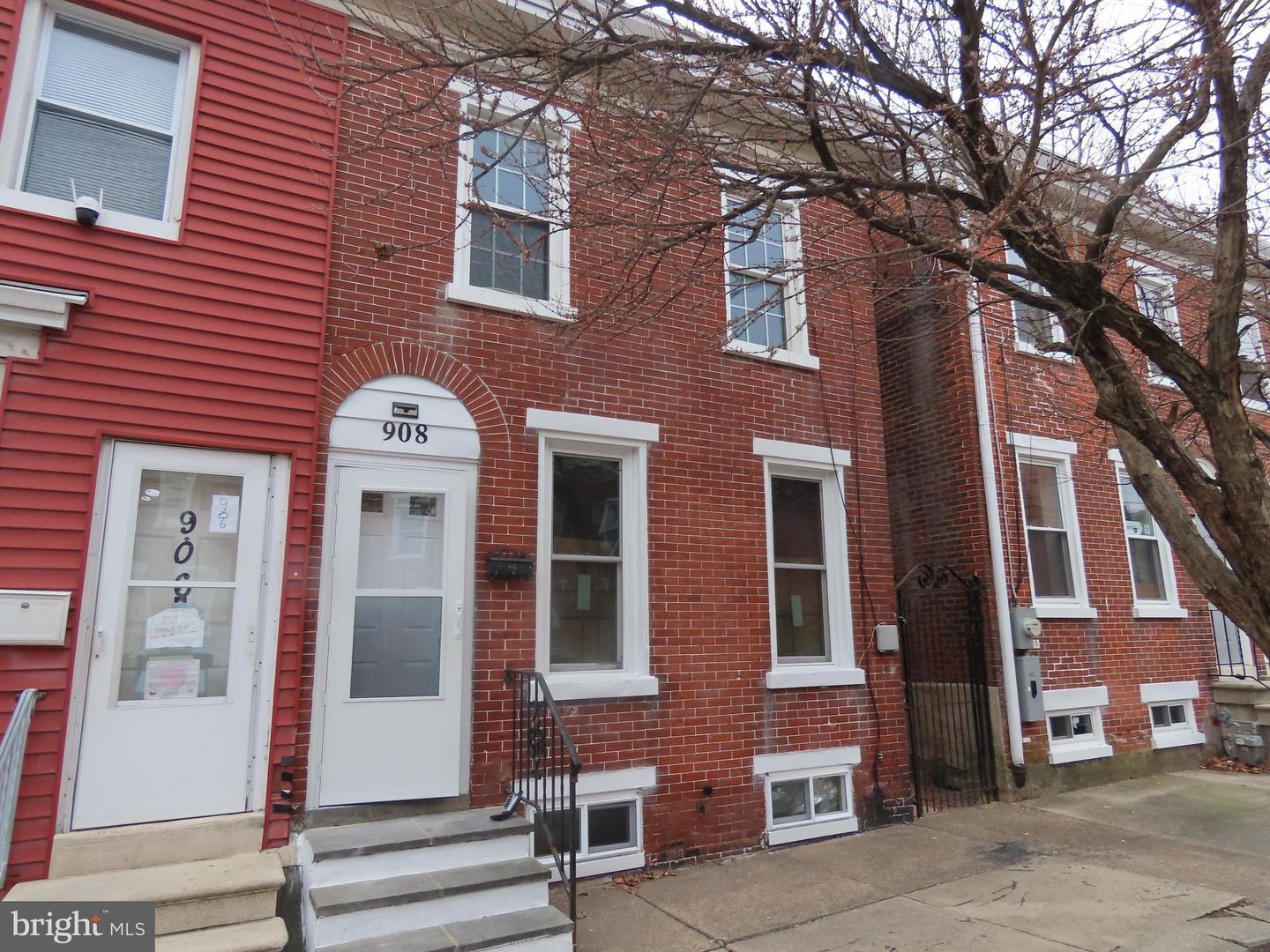 Linden St, Wilmington, DE 19805