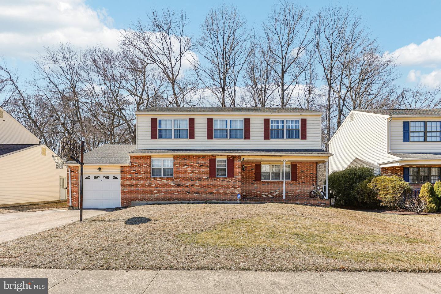 Broadleaf Dr, Newark, DE 19702