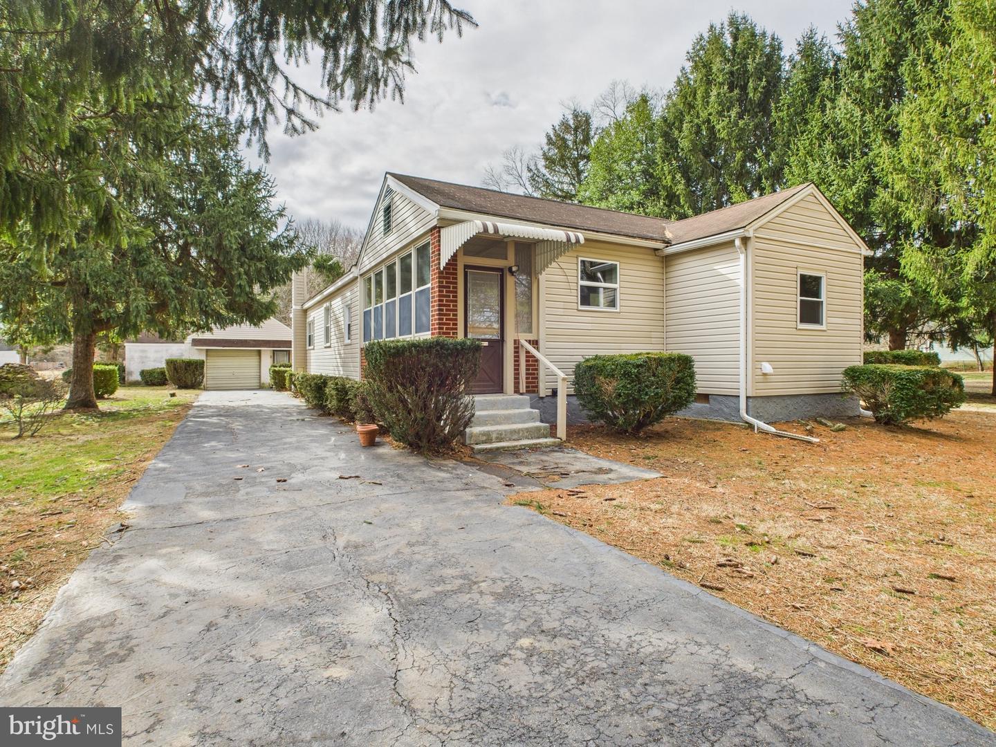 Ogletown Stanton Rd, Newark, DE 19713