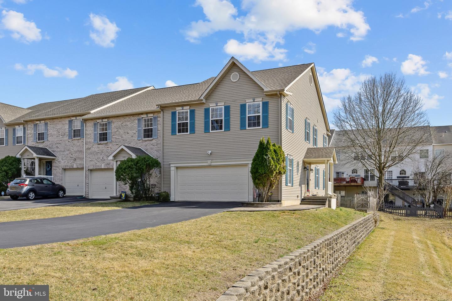 Morningdale Dr, Wilmington, DE 19810