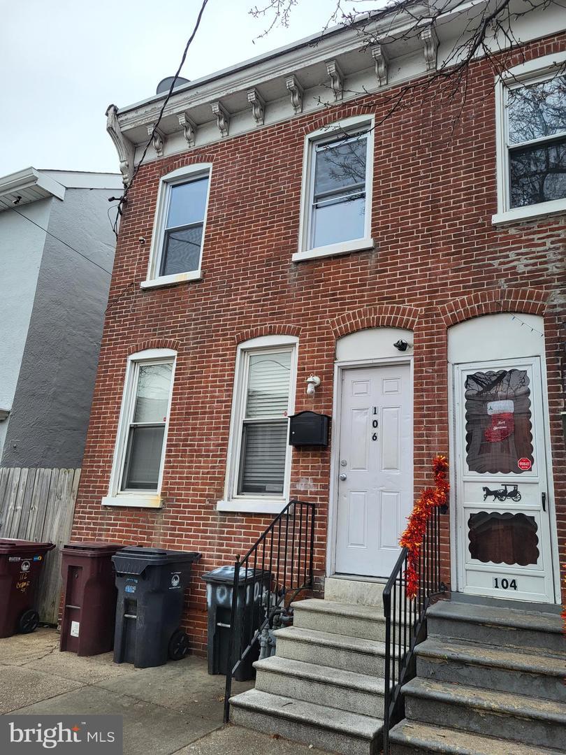 Cedar St, Wilmington, DE 19805