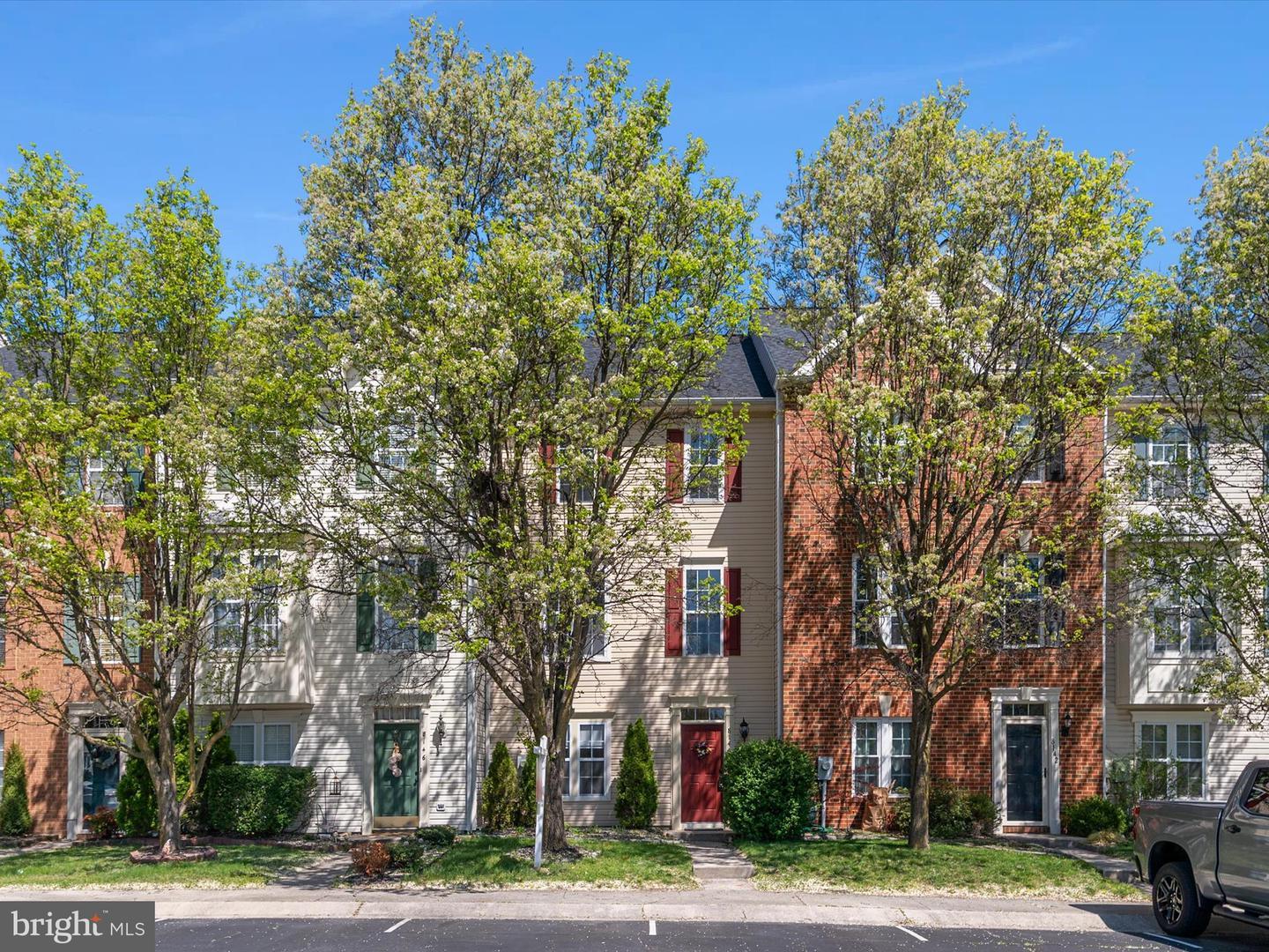Poinsett Ter, Pasadena, MD 21122