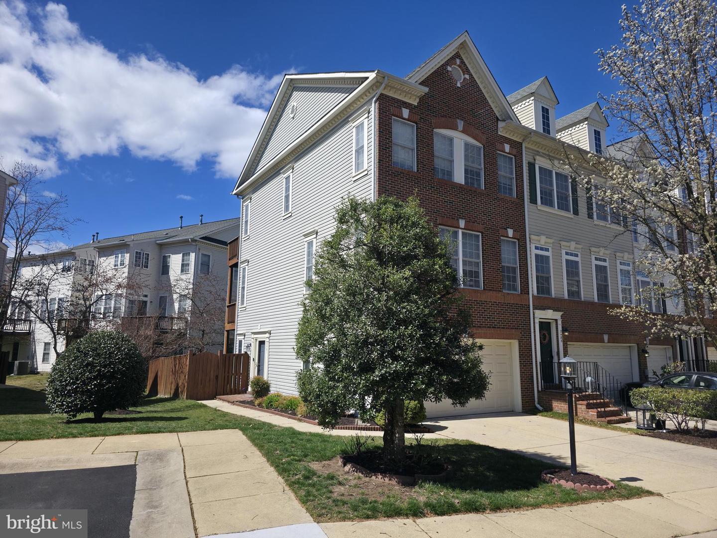Cheyenne Dr, Gambrills, MD 21054