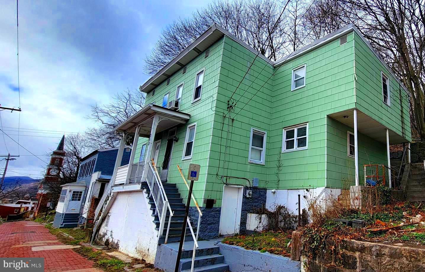 Bedford St, Cumberland, MD 21502