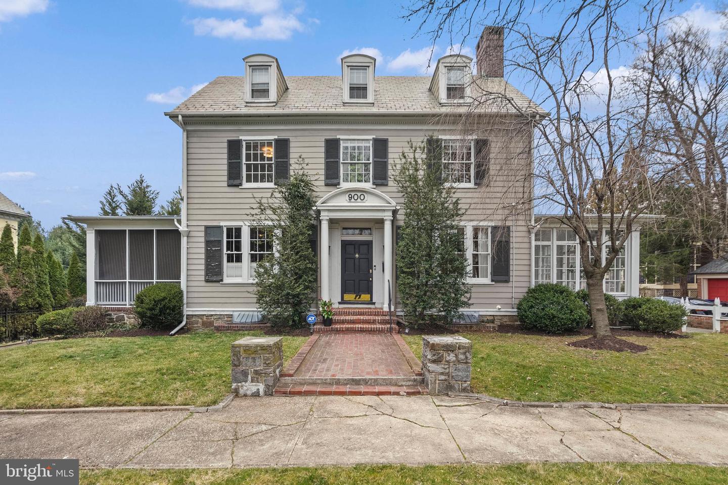 W Northern Pkwy, Baltimore, MD 21210