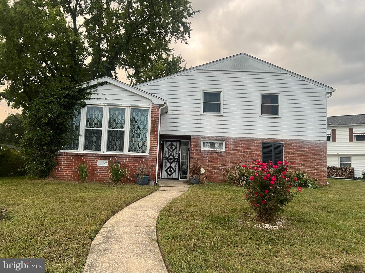 Merle Dr, Windsor Mill, MD 21244