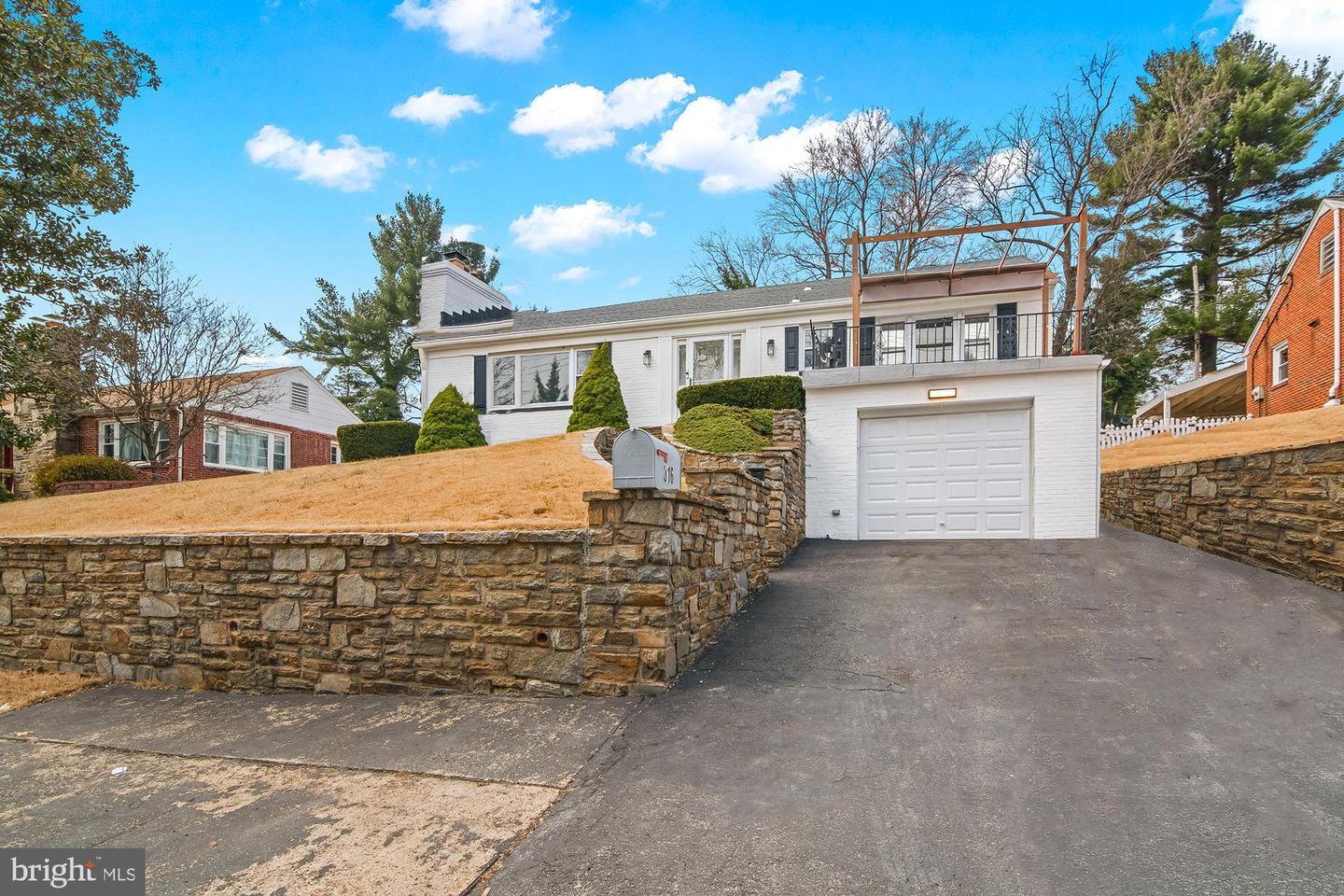 Stevenson Ln, Towson, MD 21286