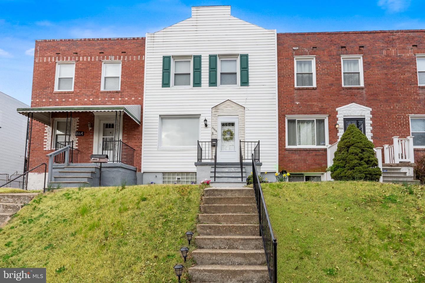Oak Rd, Parkville, MD 21234