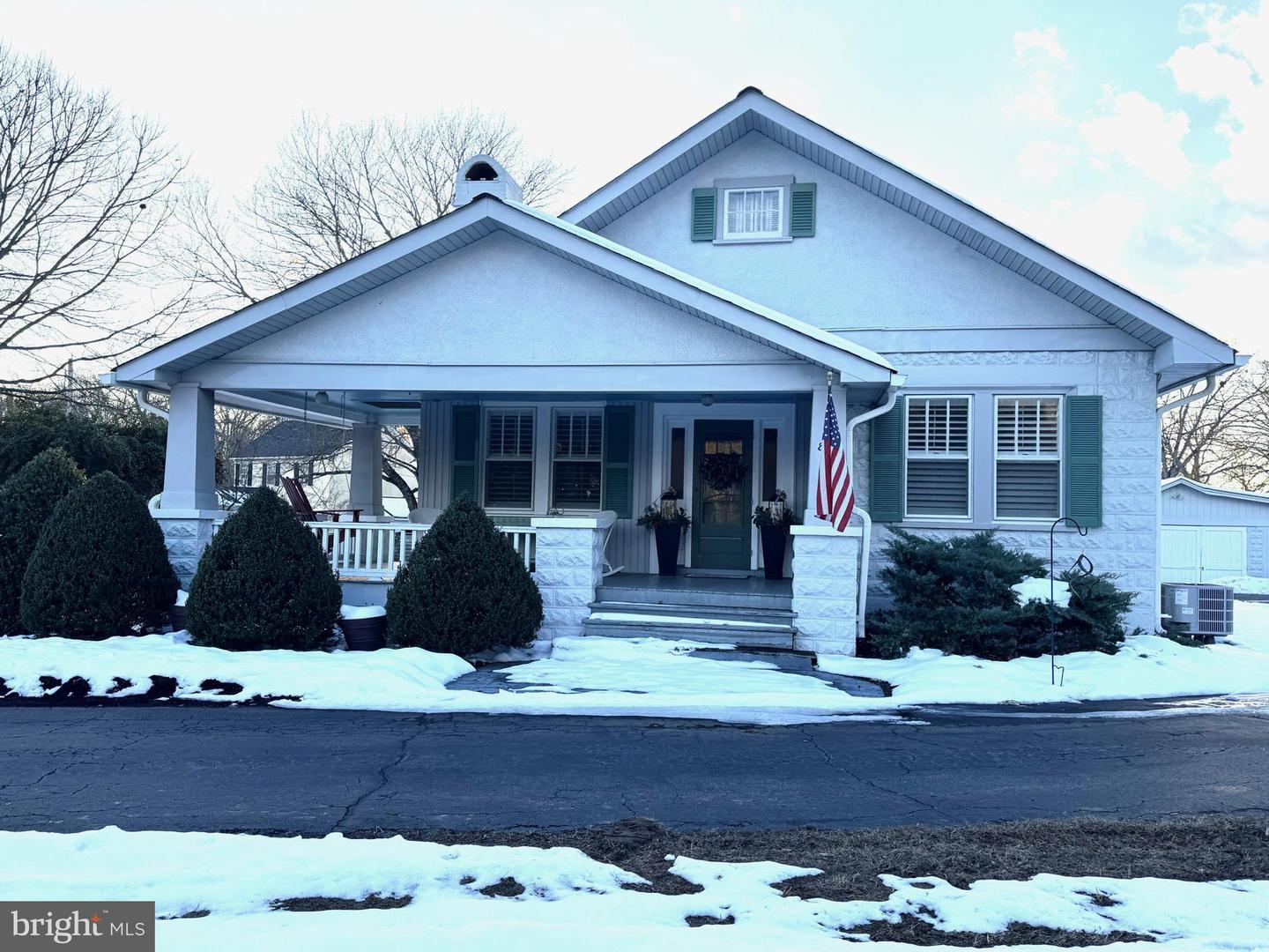 Washington Ave, La Plata, MD 20646