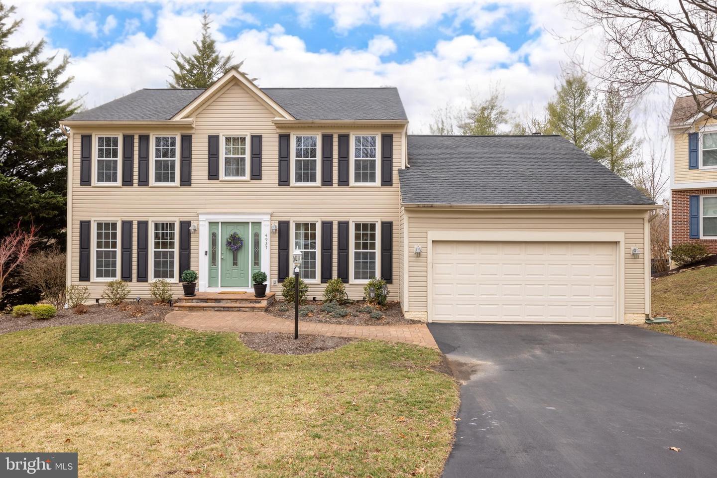 Ilchester Point Ct, Ellicott City, MD 21043