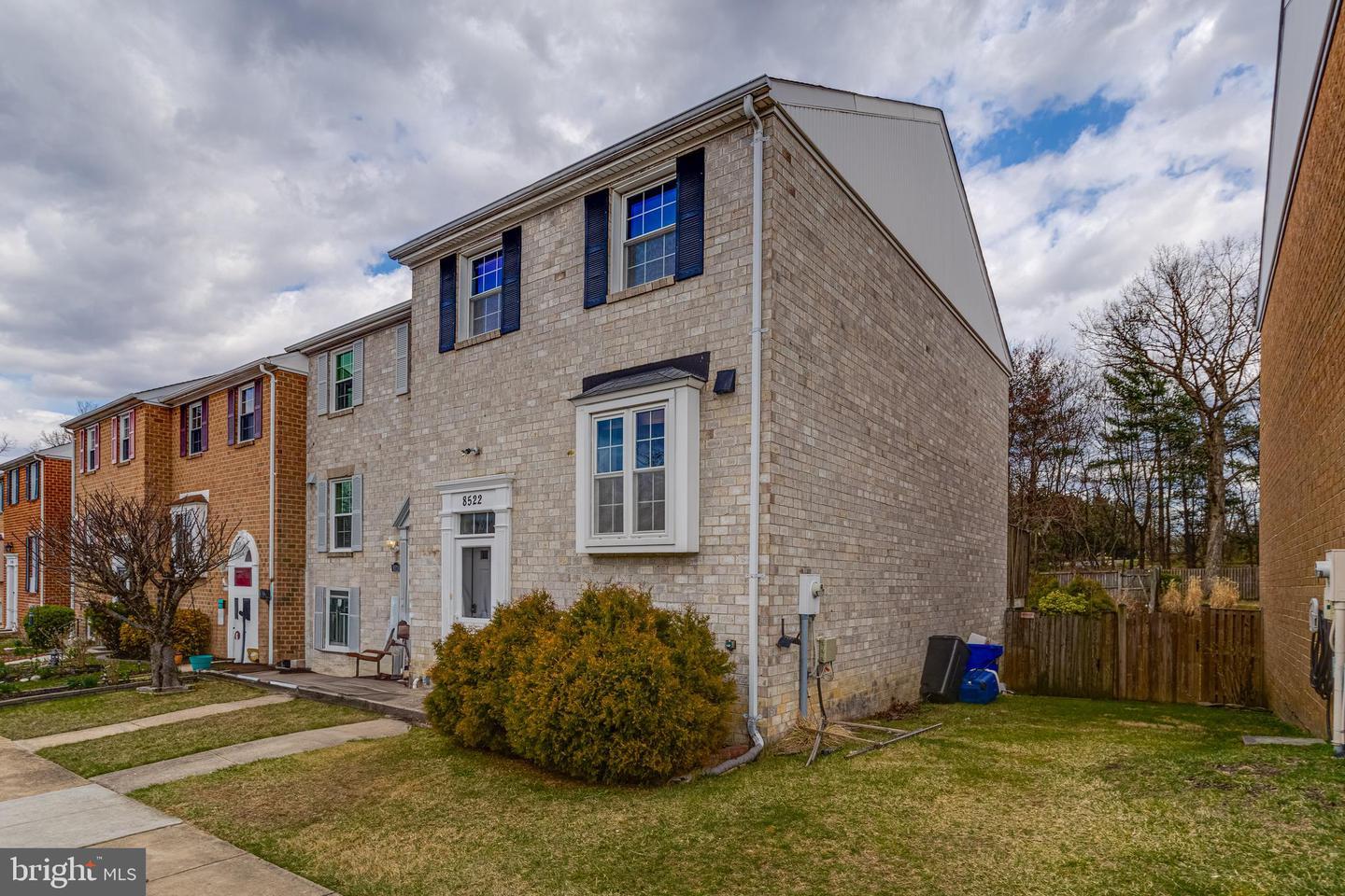 Pine Run Ct, Ellicott City, MD 21043