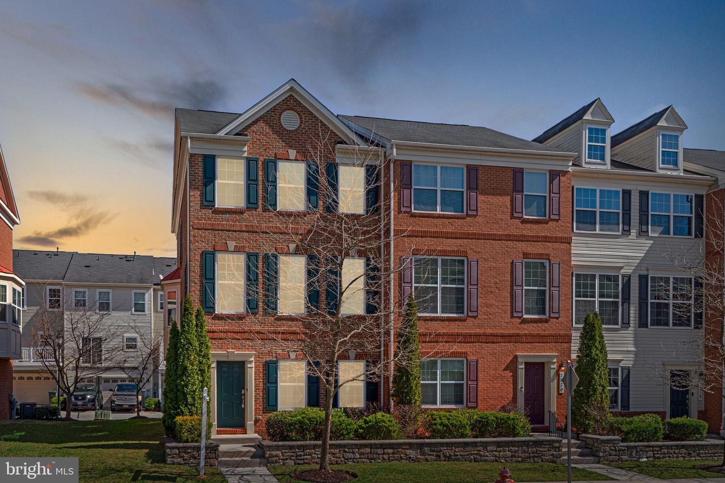 Blue Stream Dr, Elkridge, MD 21075