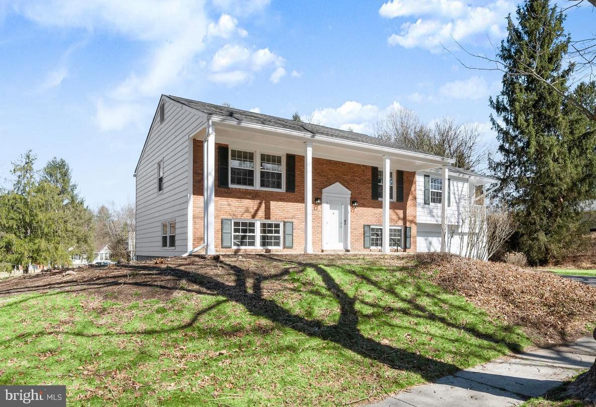 W Running Brook Rd, Columbia, MD 21044