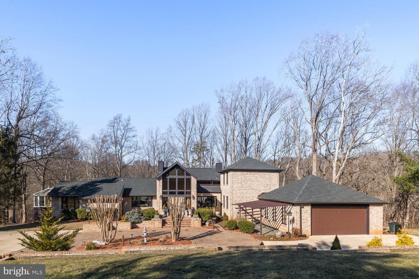 Spur Wheel Ln, Potomac, MD 20854