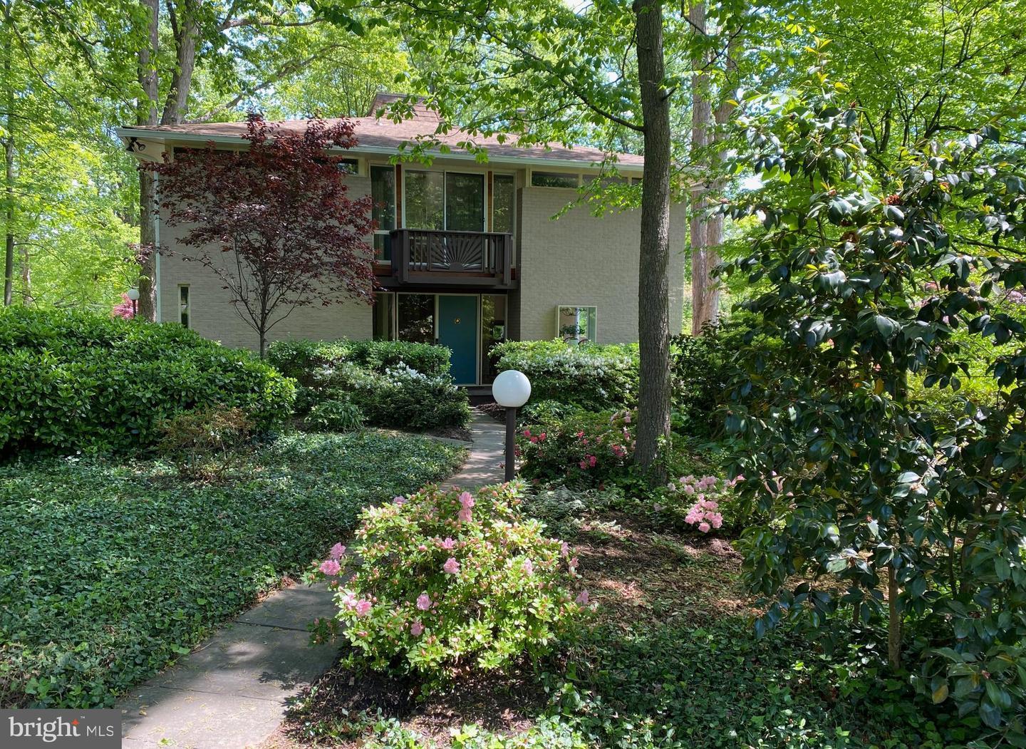 Mohican Rd, Bethesda, MD 20816