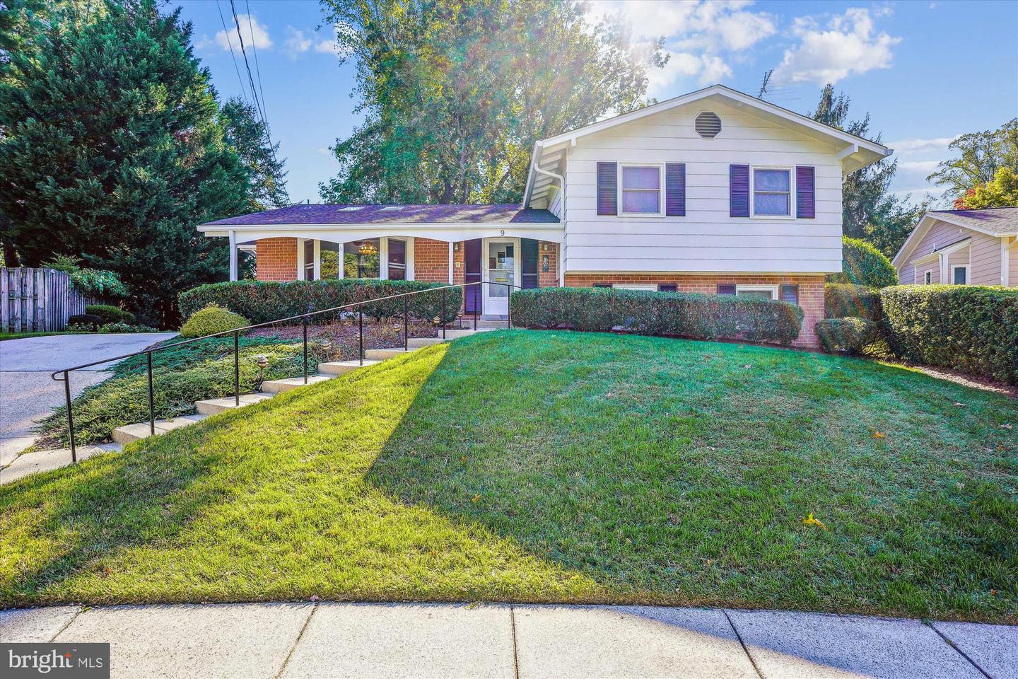 Fulham Ct, Silver Spring, MD 20902